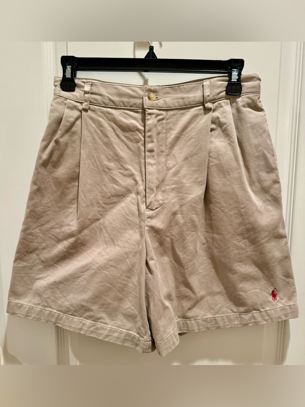 Women’s Ralph Lauren Sport Pleated Khaki Shorts - Size 8 - 100% Cotton